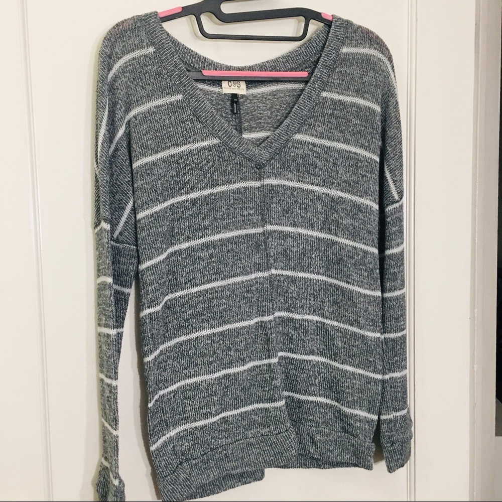 Stripped Sweater - Picture 2 of 4